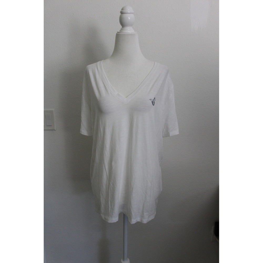 Tasc Performance White All Day V-Neck T-Shirt Glen Kernan Country Club XL NWT